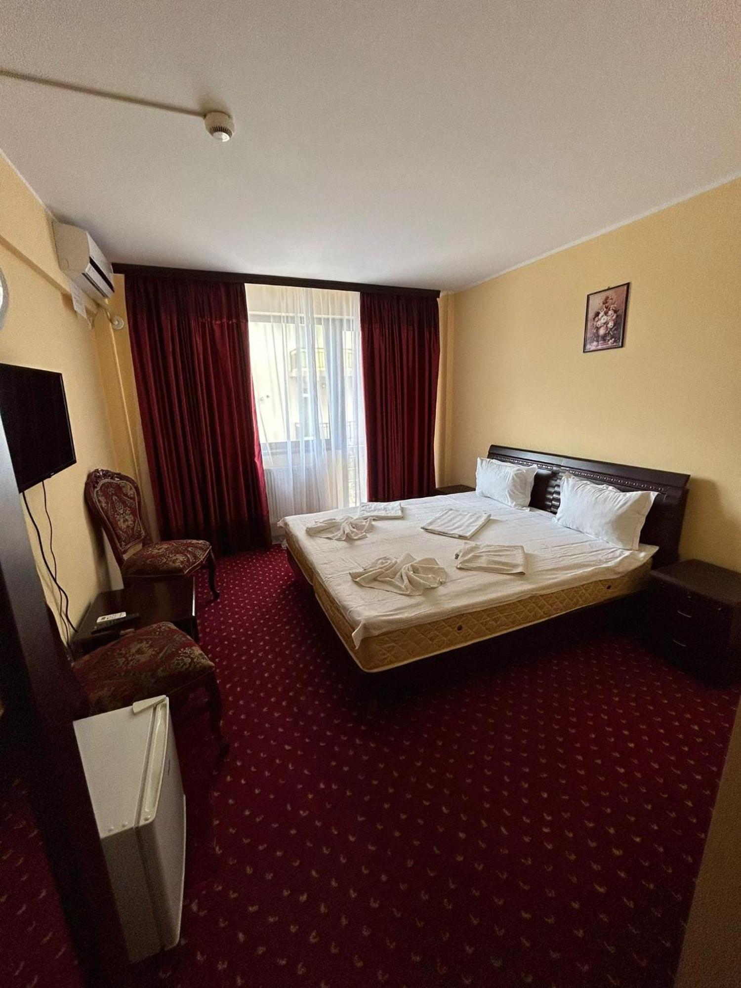 Orient Mamaia Nord Hotell Năvodari Eksteriør bilde