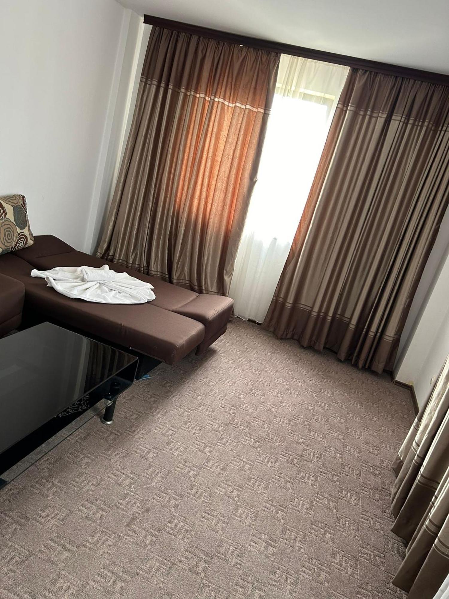 Orient Mamaia Nord Hotell Năvodari Eksteriør bilde