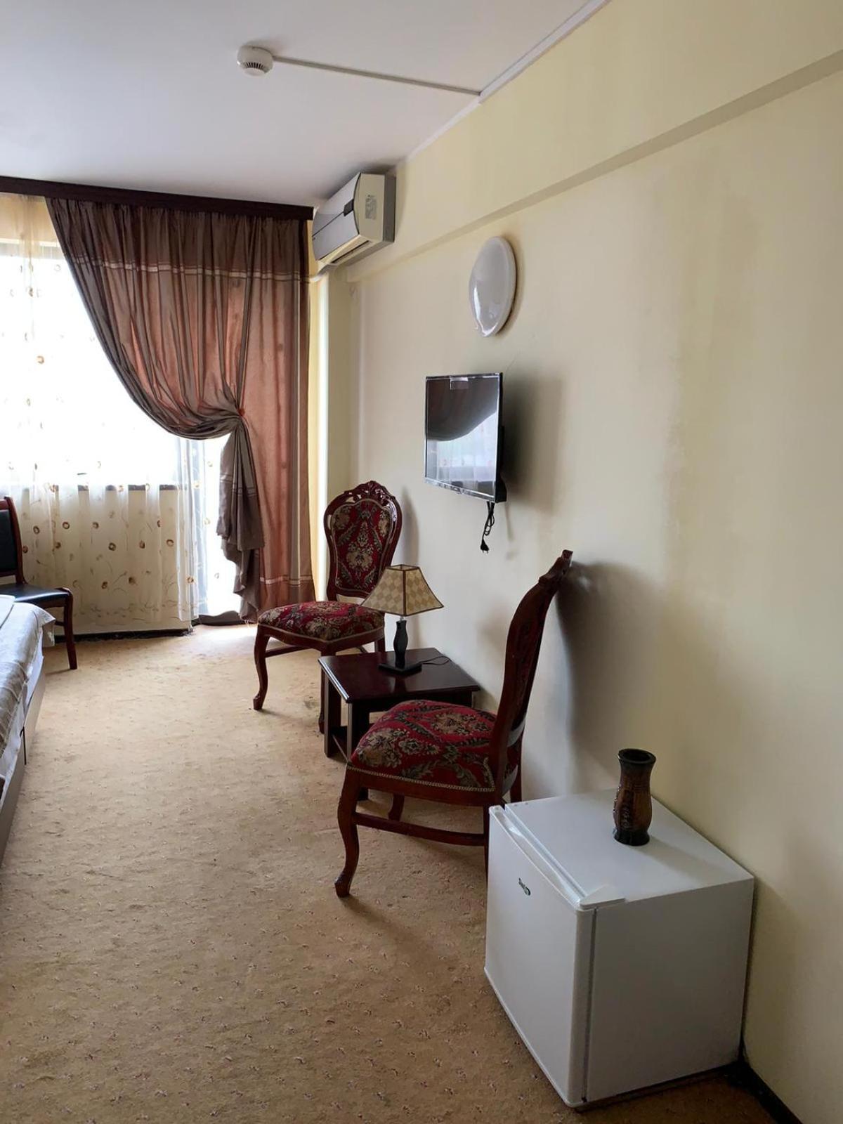 Orient Mamaia Nord Hotell Năvodari Eksteriør bilde